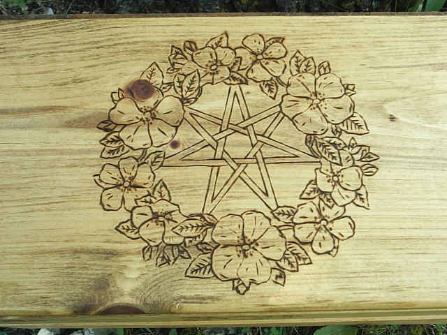 Fairy Magick star and floral wreath