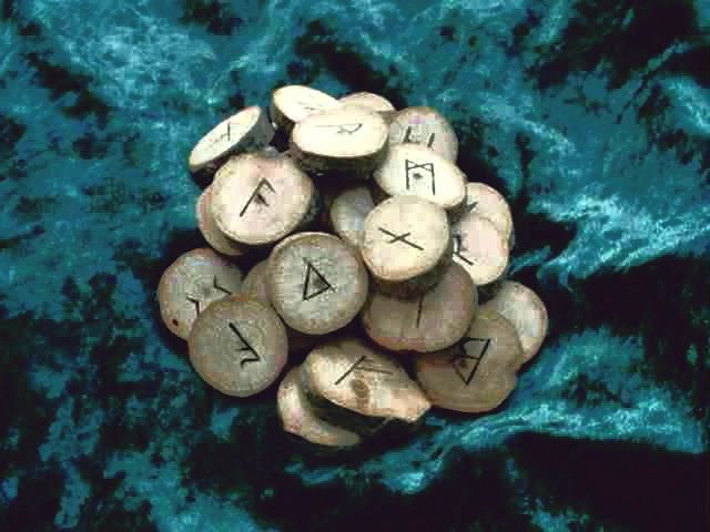 Seax Wica 31 Rune Set