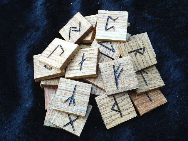 Solid Oak Tiles